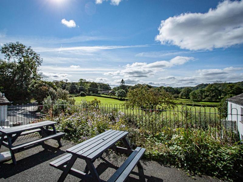 The Brown Horse Inn Winster  Exterior photo
